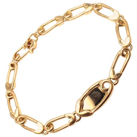 Safety Pin Bracelet Gold .